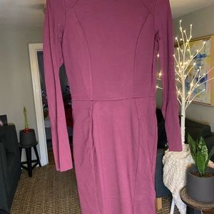 Never worn (w/o tags) Aqua bodycon mid length dress. Burgundy.